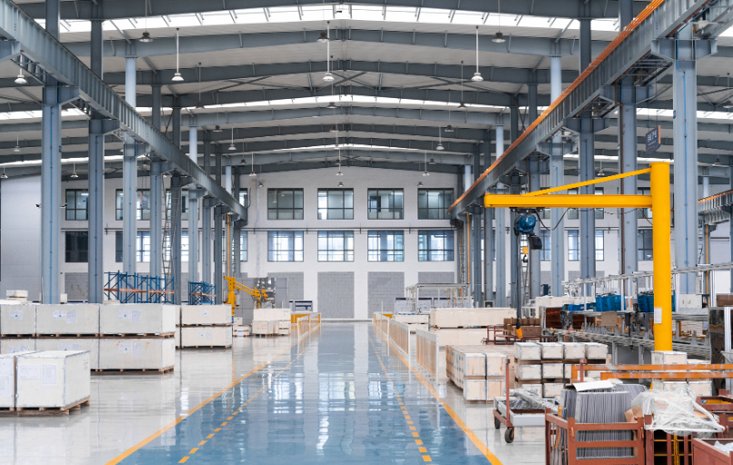 软件定制开发与标准化产品选型对比：中小企业信息化建设成本与效益分析